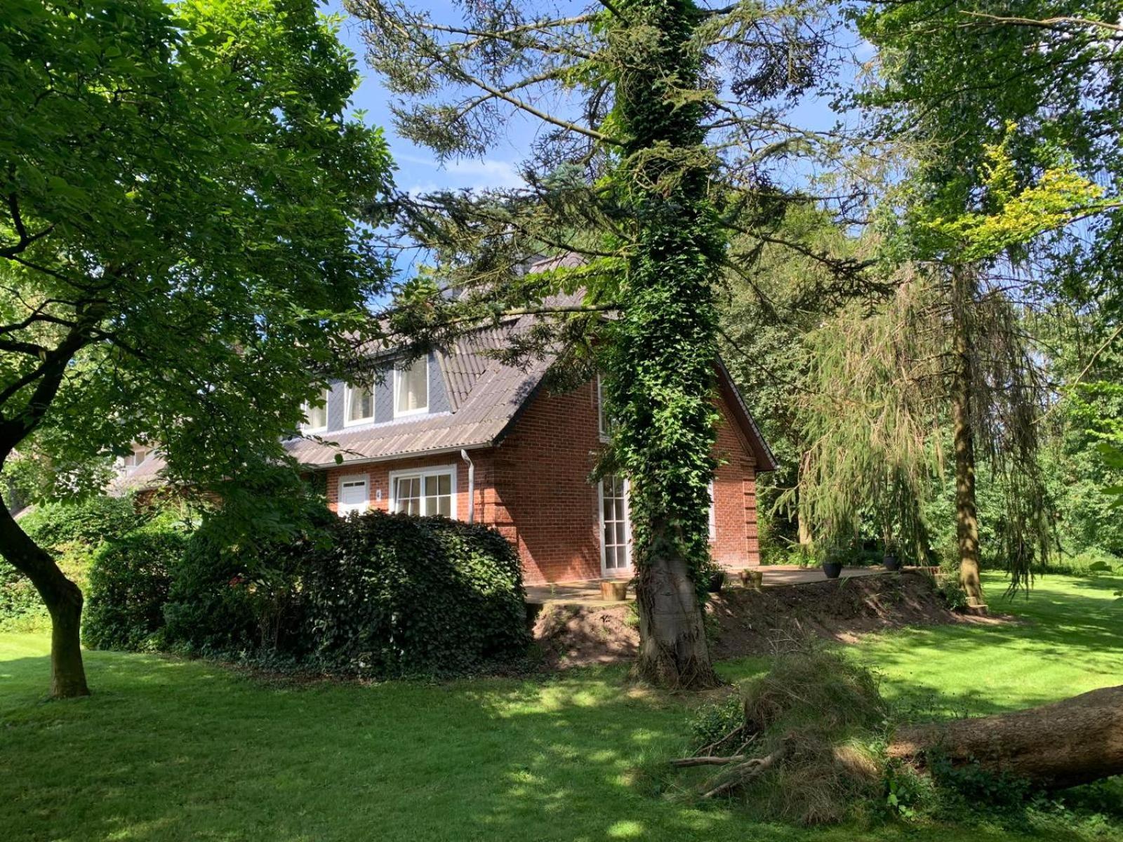 Ferienwohnung Auf Einem Resthof Zentral Gelegen Mit Viel Natur Und Tieren Rendswuhren Ngoại thất bức ảnh